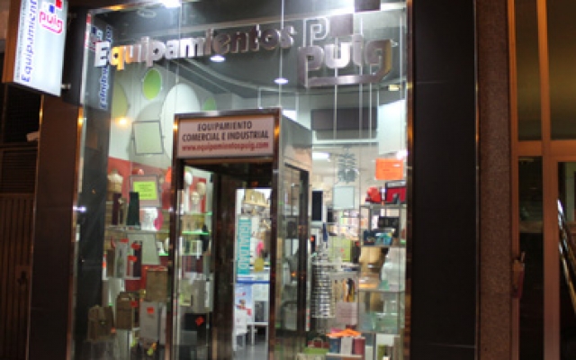 EQUIPAMIENTOS PUIG, S.L.